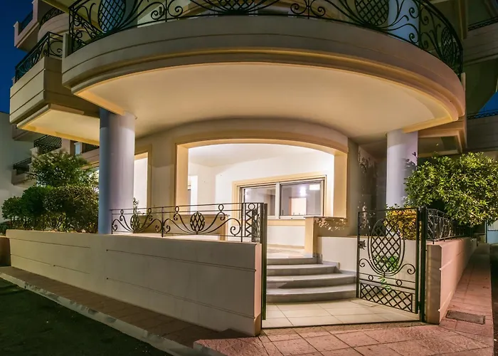 New Luxury Apartment Near Airport, Port & Town Center - Sonia City