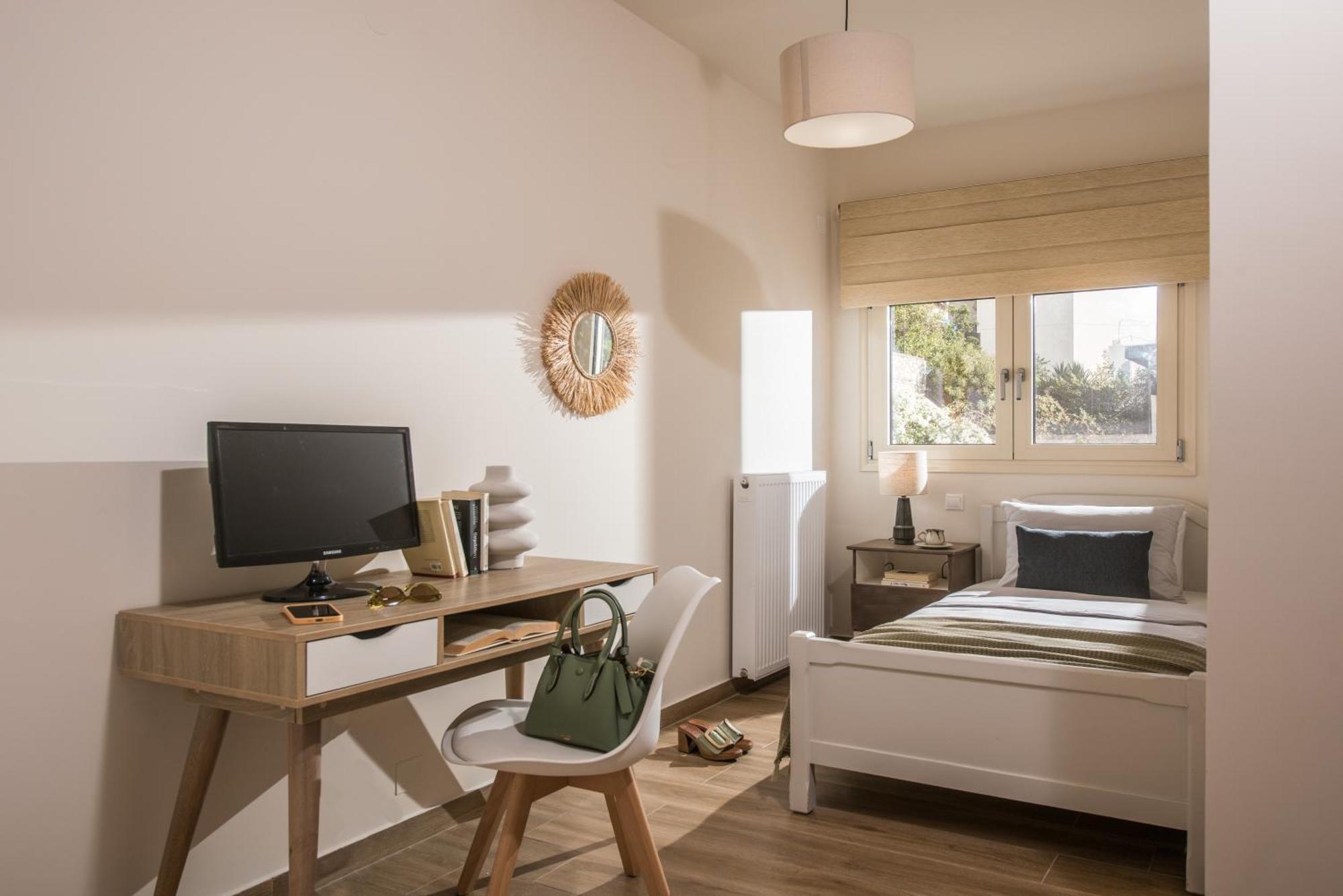 New Luxury Near Airport, Port & Town Center - Sonia Apartment Heraklion (Crete)